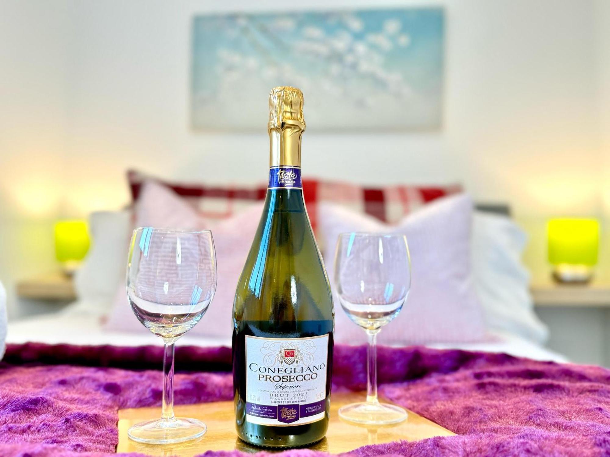 Evergreen Lodge - Two Bed Lux Flat - Parking, Garden, Patio, Wifi, Netflix - Close To Blenheim Palace & Oxford - F3 Kidlington Exteriör bild